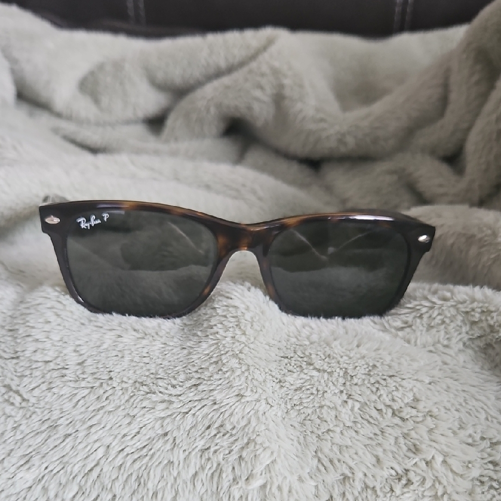 Ray-Ban New Wayfarer Sunglasses